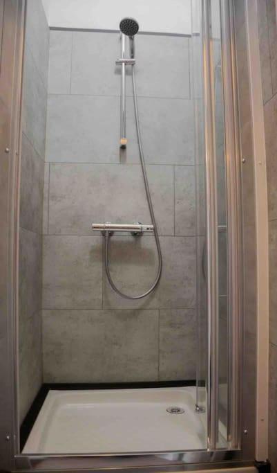 Studio Duquesne 1/2 Pers Nantes Ngoại thất bức ảnh
