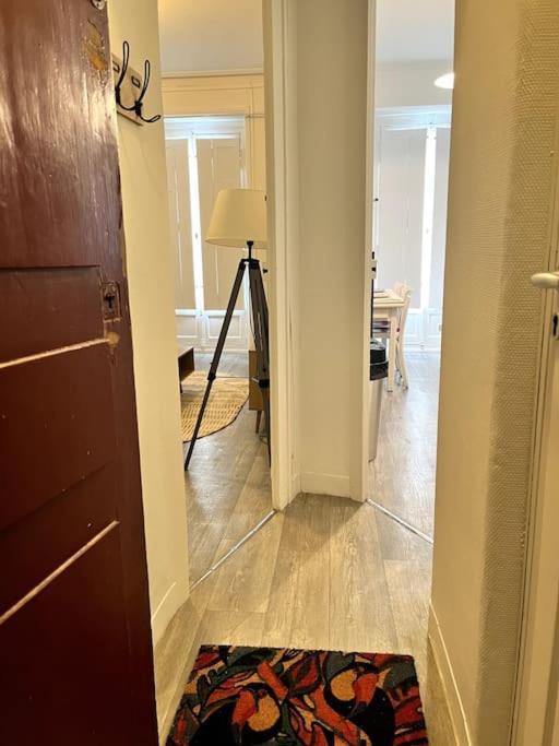 Studio Duquesne 1/2 Pers Nantes Ngoại thất bức ảnh
